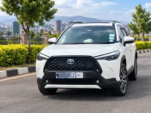 Toyota Corolla Cross 2022 White