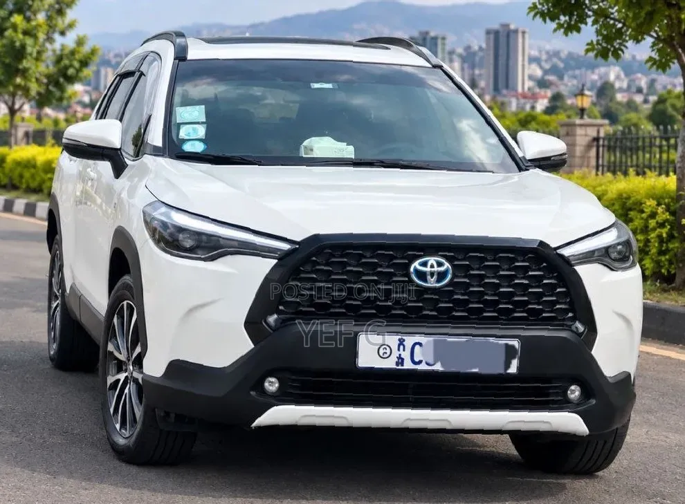 Toyota Corolla Cross 2022 White