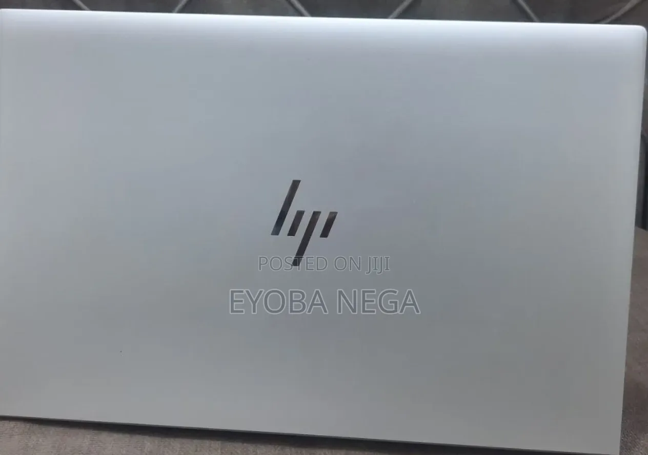 New Laptop HP EliteBook 840 G8 16GB Intel Core i5 SSD 512GB