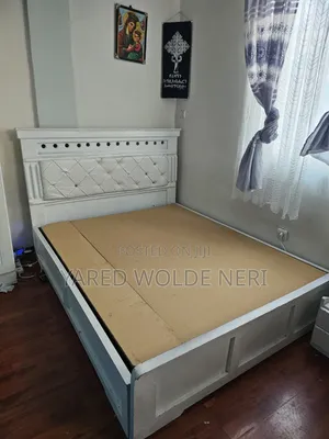 1.50 White Comfy Bed