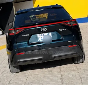 Toyota bZ4X 71.4 kWh AWD 2023 Black