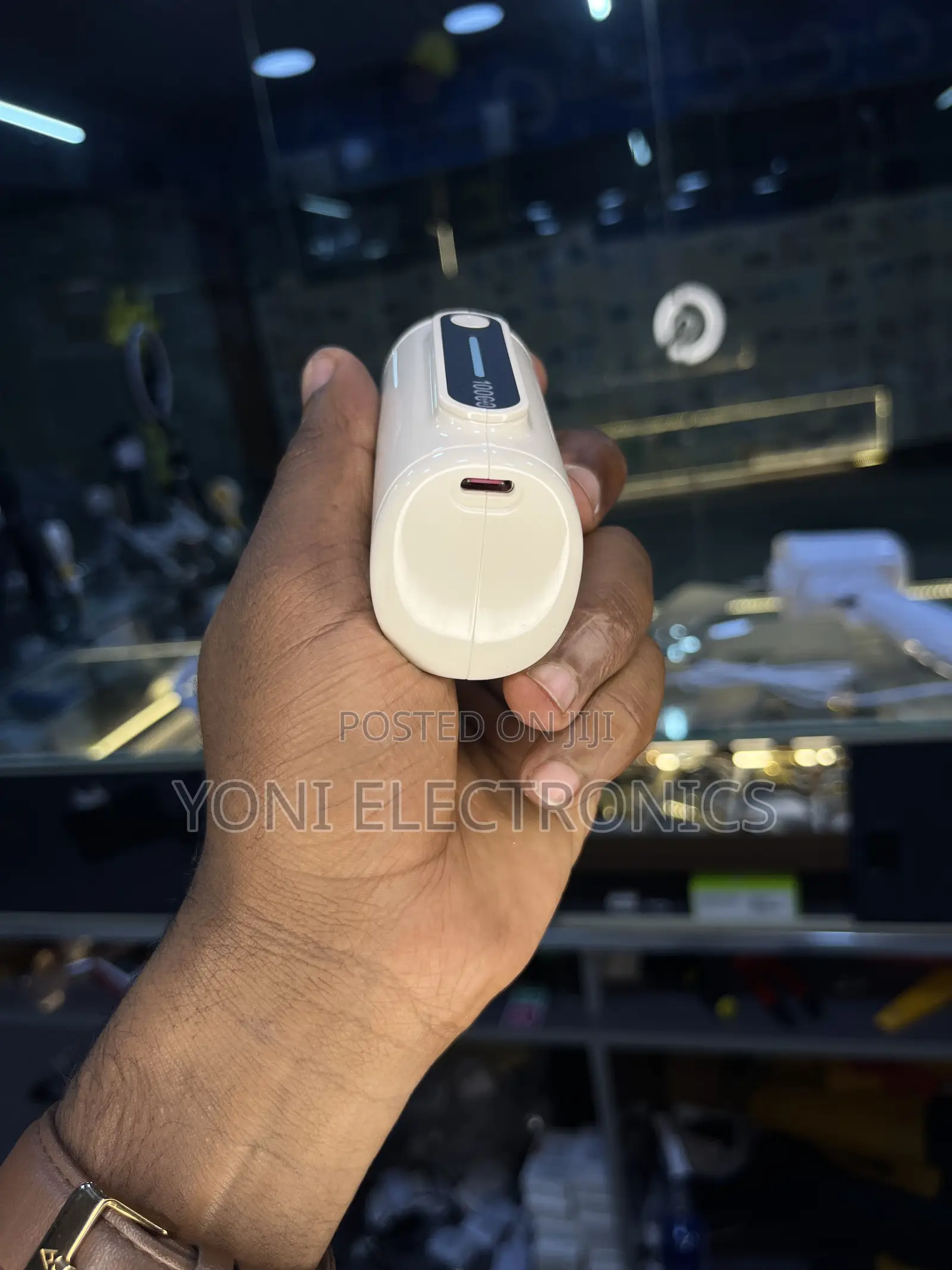 Rugga's 10,000mAh 22.5W Super Fast Charging Compact Power Bank