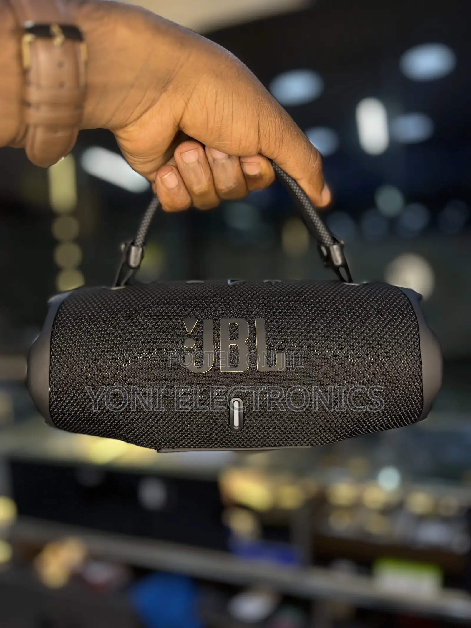JBL Charge 6 Portable Wireless Bluetooth Speaker