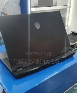 New Laptop MSI GP75 Leopard 16GB Intel Core i7 SSD 512GB