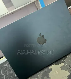 New Laptop Apple MacBook Air 2022 M2 16GB Apple M2 SSD 512GB