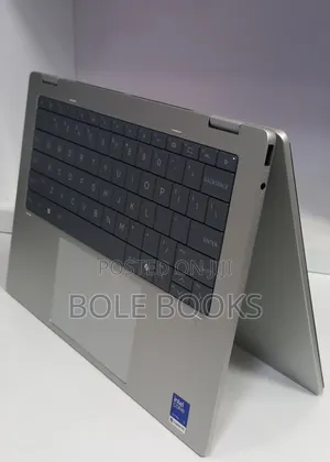 New Laptop HP OmniBook 5 Flip 16GB Intel Core Ultra 7 SSD 1T