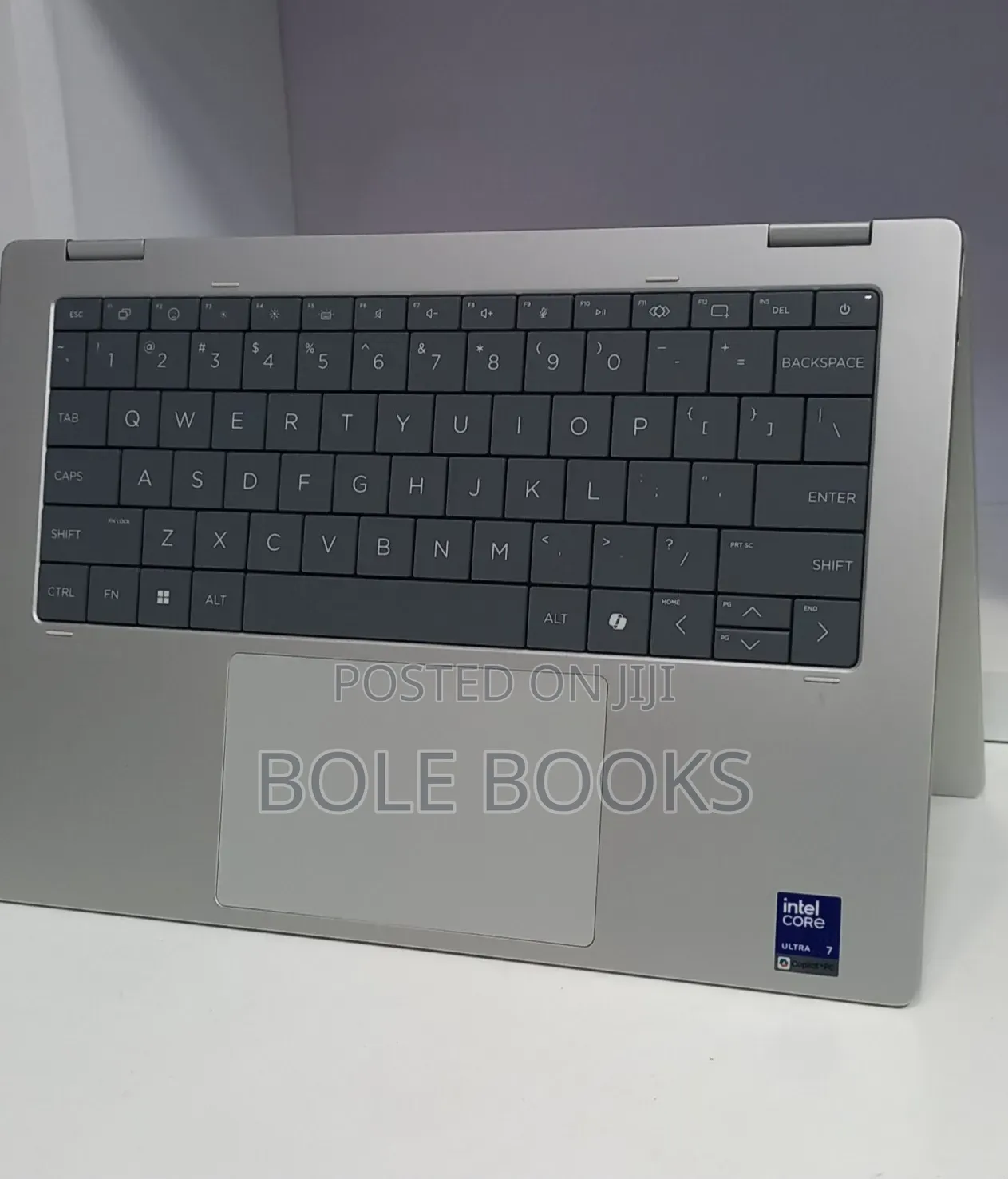New Laptop HP OmniBook 5 Flip 16GB Intel Core Ultra 7 SSD 1T