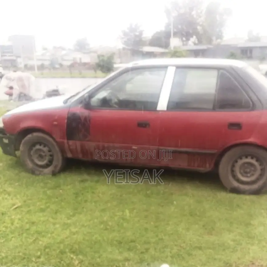Suzuki Swift 1990 Red