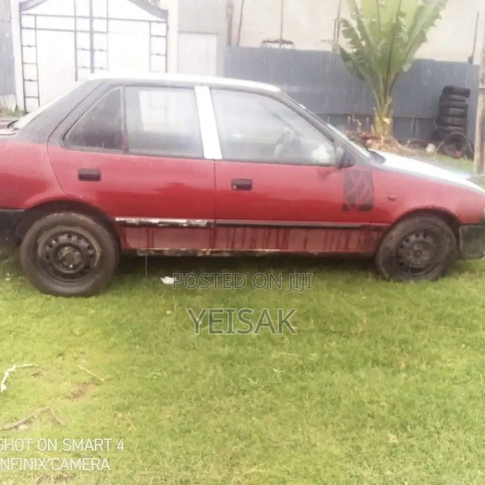 Suzuki Swift 1990 Red