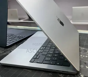 New Laptop Apple MacBook Pro 2021 M1 16GB Apple M1 Pro SSD 512GB