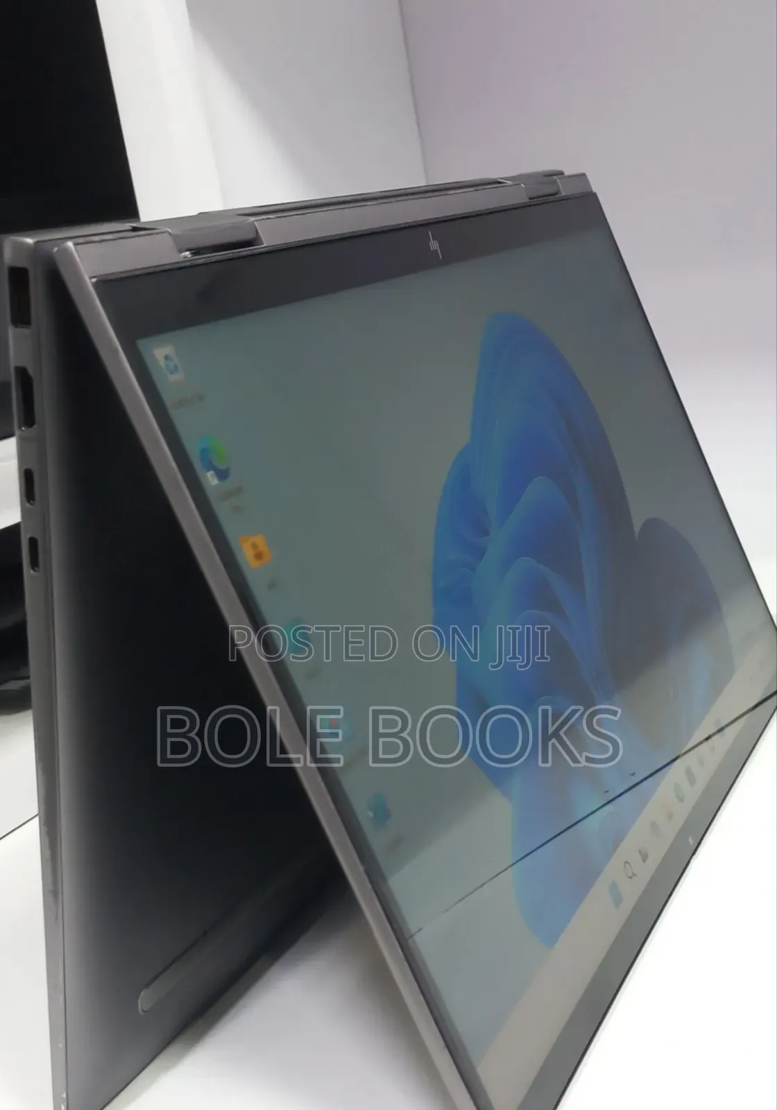 New Laptop HP Envy X2 16GB Intel Core Ultra 7 SSD 512GB