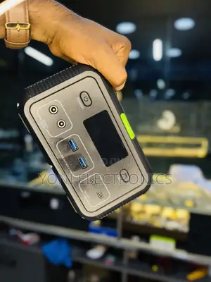 Rugga's RGS-150 Portable Mini Power Station