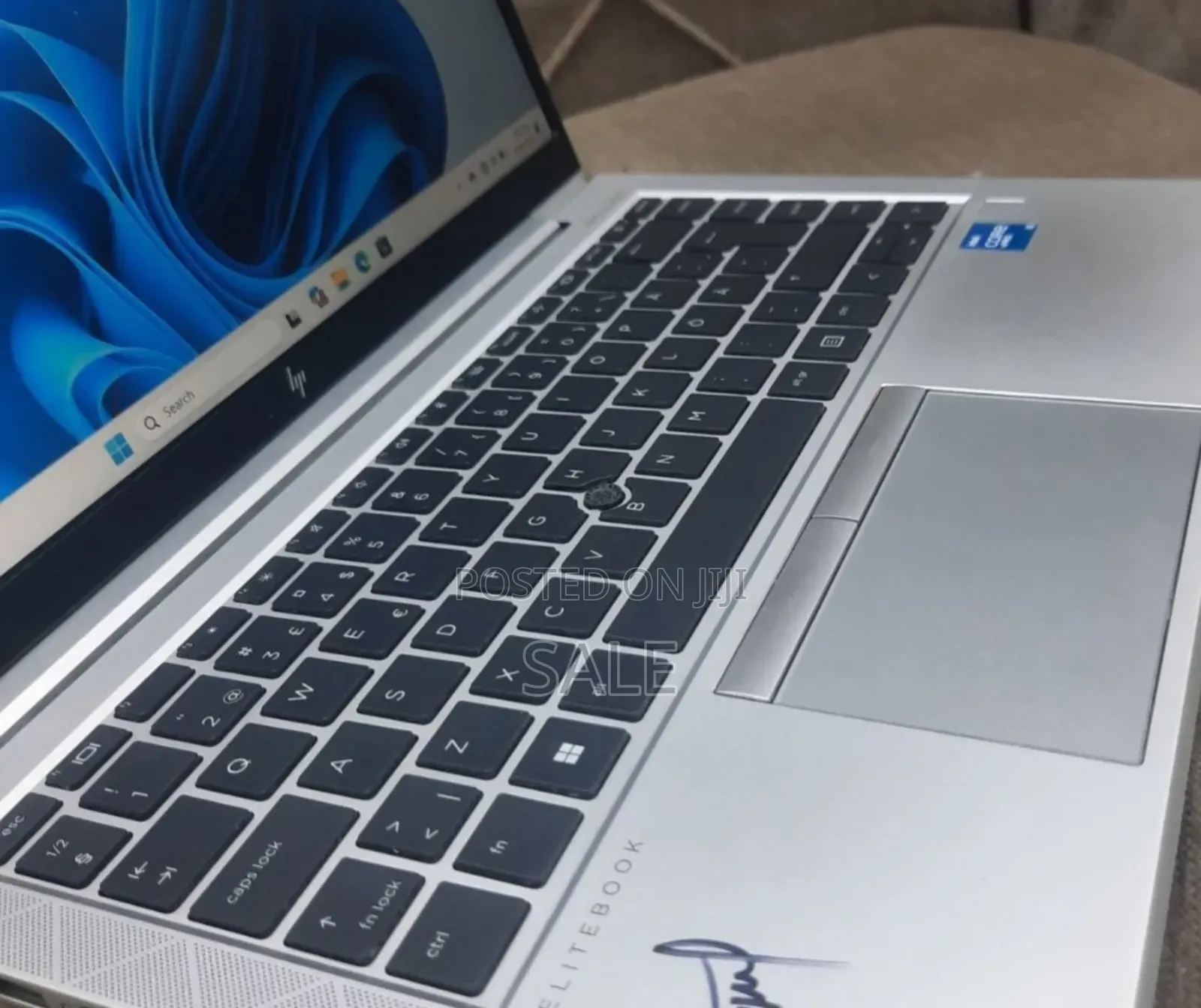 New Laptop HP EliteBook 840 G8 16GB Intel Core i7 SSD 512GB