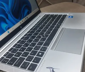 New Laptop HP EliteBook 840 G8 16GB Intel Core i7 SSD 512GB