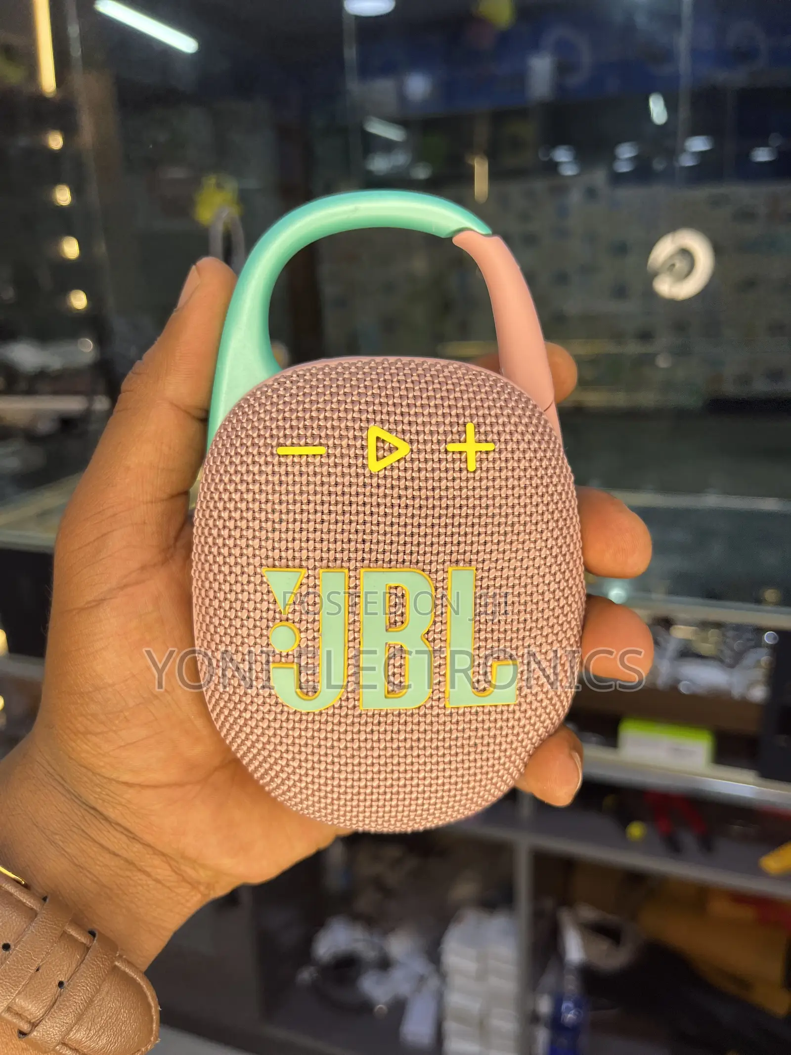JBL Clip 5 Portable Waterproof Bluetooth Speaker (Pink