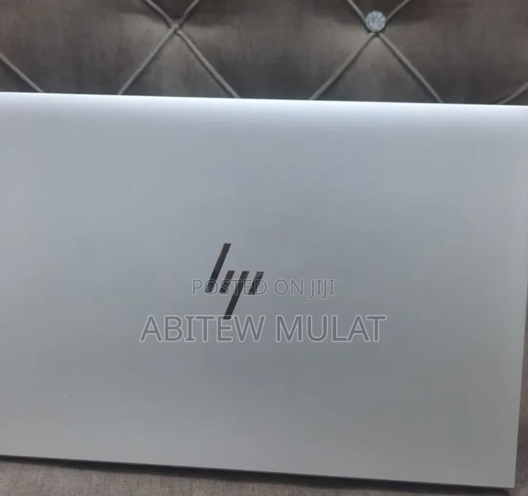 New Laptop HP EliteBook 840 G8 16GB Intel Core i5 SSD 512GB