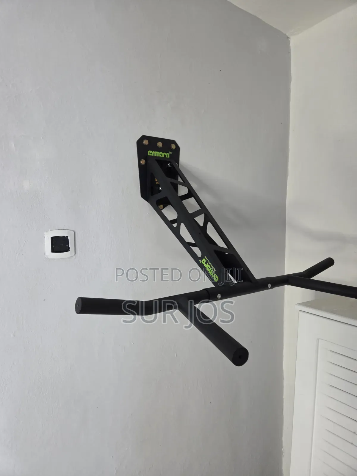 Pullup/Dip Bar