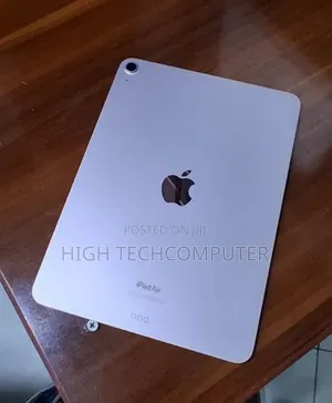 New Apple iPad Air 64 GB