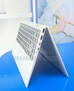 New Laptop HP EliteBook x360 1040 G7 16GB Intel Core i7 SSD 512GB