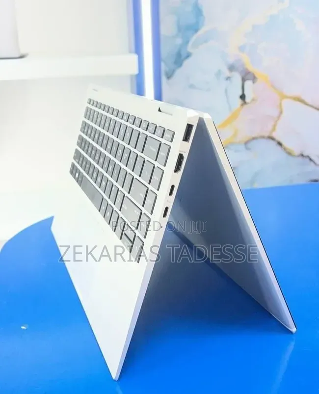 New Laptop HP EliteBook x360 1040 G7 16GB Intel Core i7 SSD 512GB