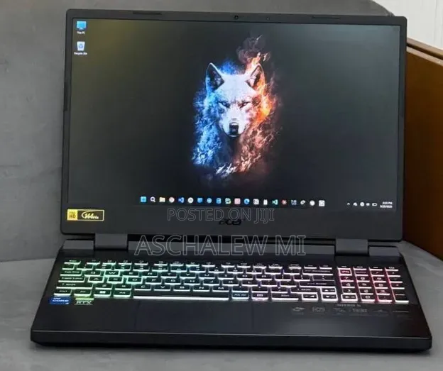 New Laptop Acer Nitro V 15 16GB Intel Core i5 SSD 512GB