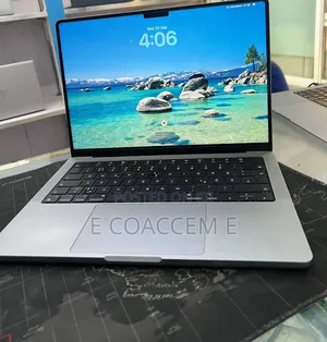 New Laptop Apple MacBook 16GB SSD 512GB
