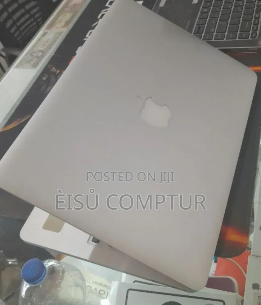 New Laptop Apple MacBook Air 2015 16GB AMD A6 SSD 256GB