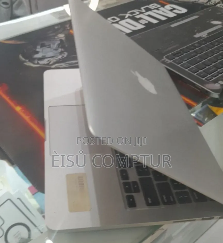 New Laptop Apple MacBook Air 2015 16GB AMD A6 SSD 256GB