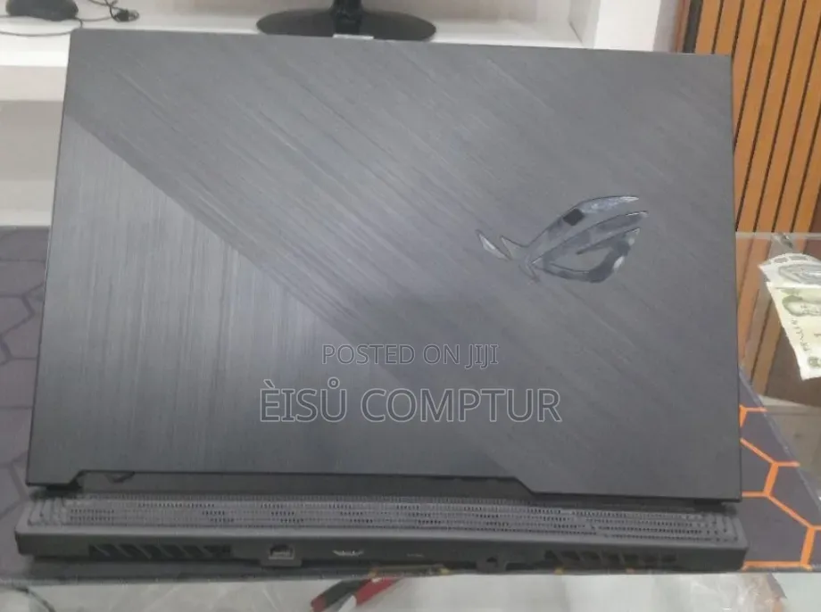 New Laptop Asus ROG Strix G15 16GB Intel Core i7 SSD 512GB