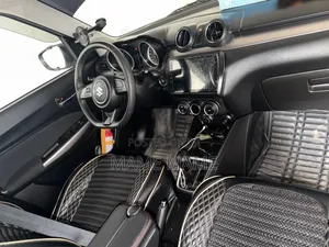 New Suzuki Swift 2024 Silver