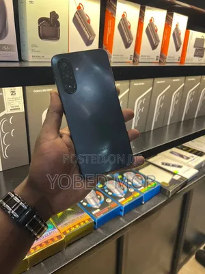 New Samsung Galaxy M17 5G 128 GB