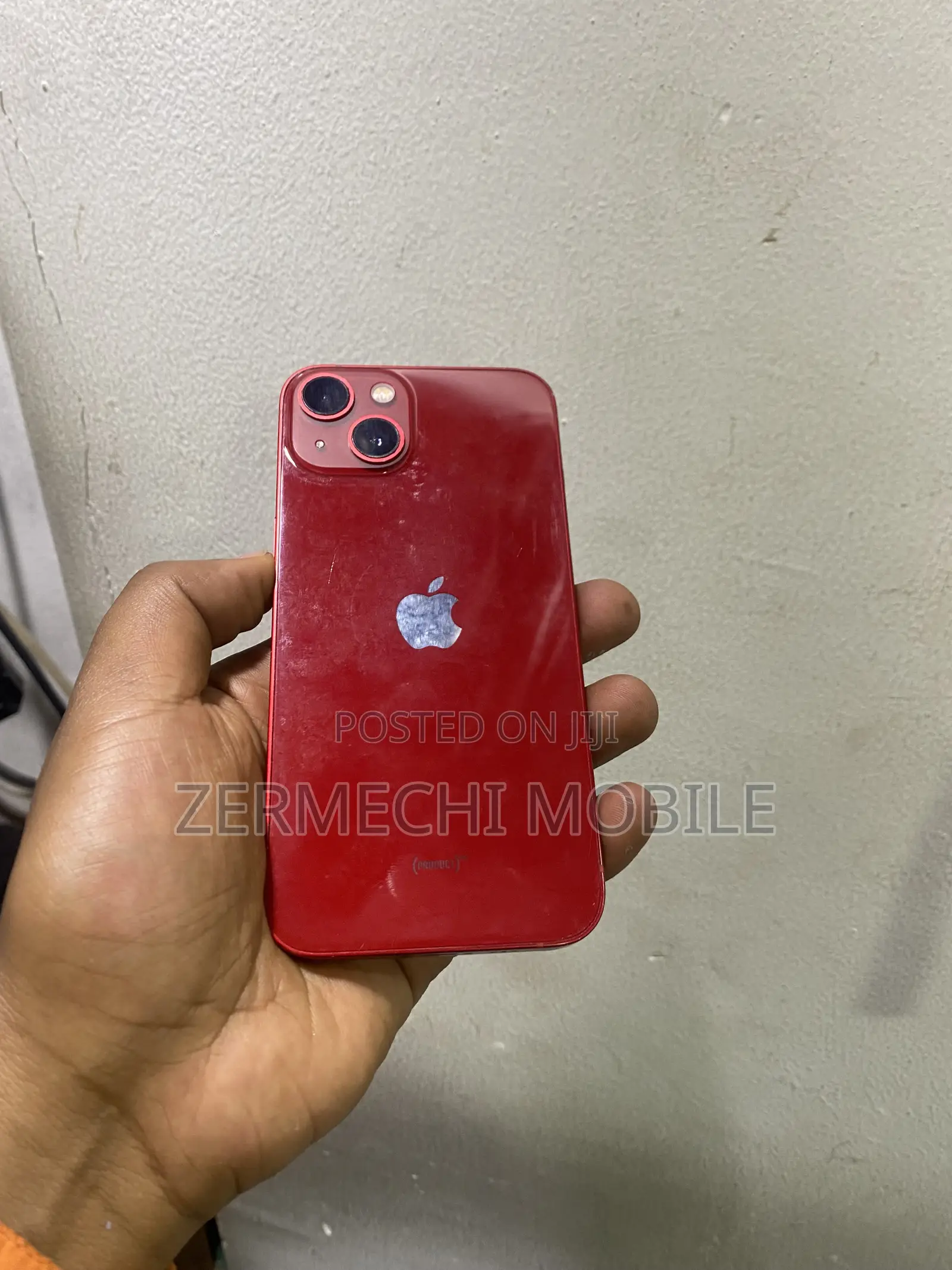 Apple iPhone 13 128 GB Red