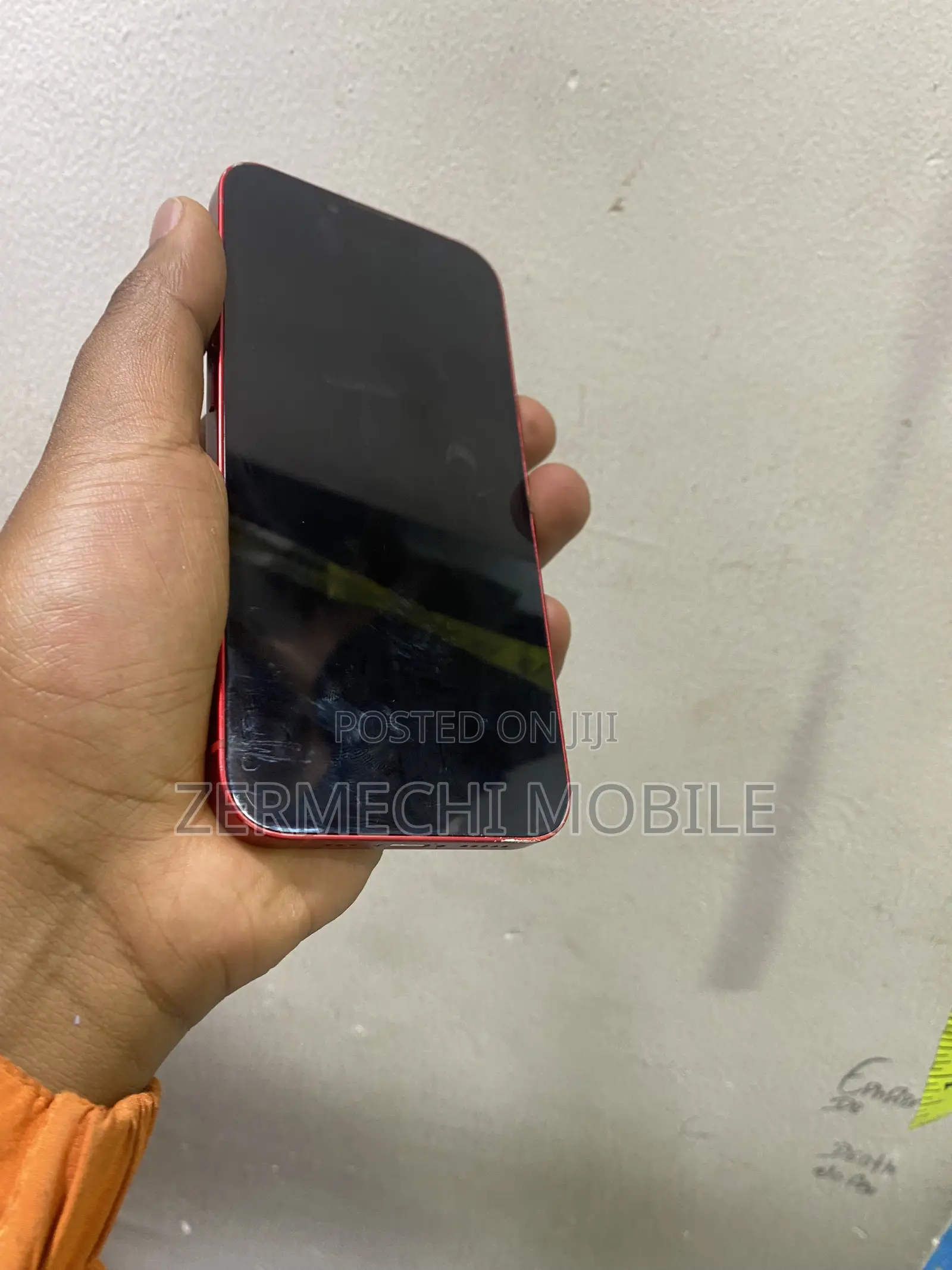 Apple iPhone 13 128 GB Red