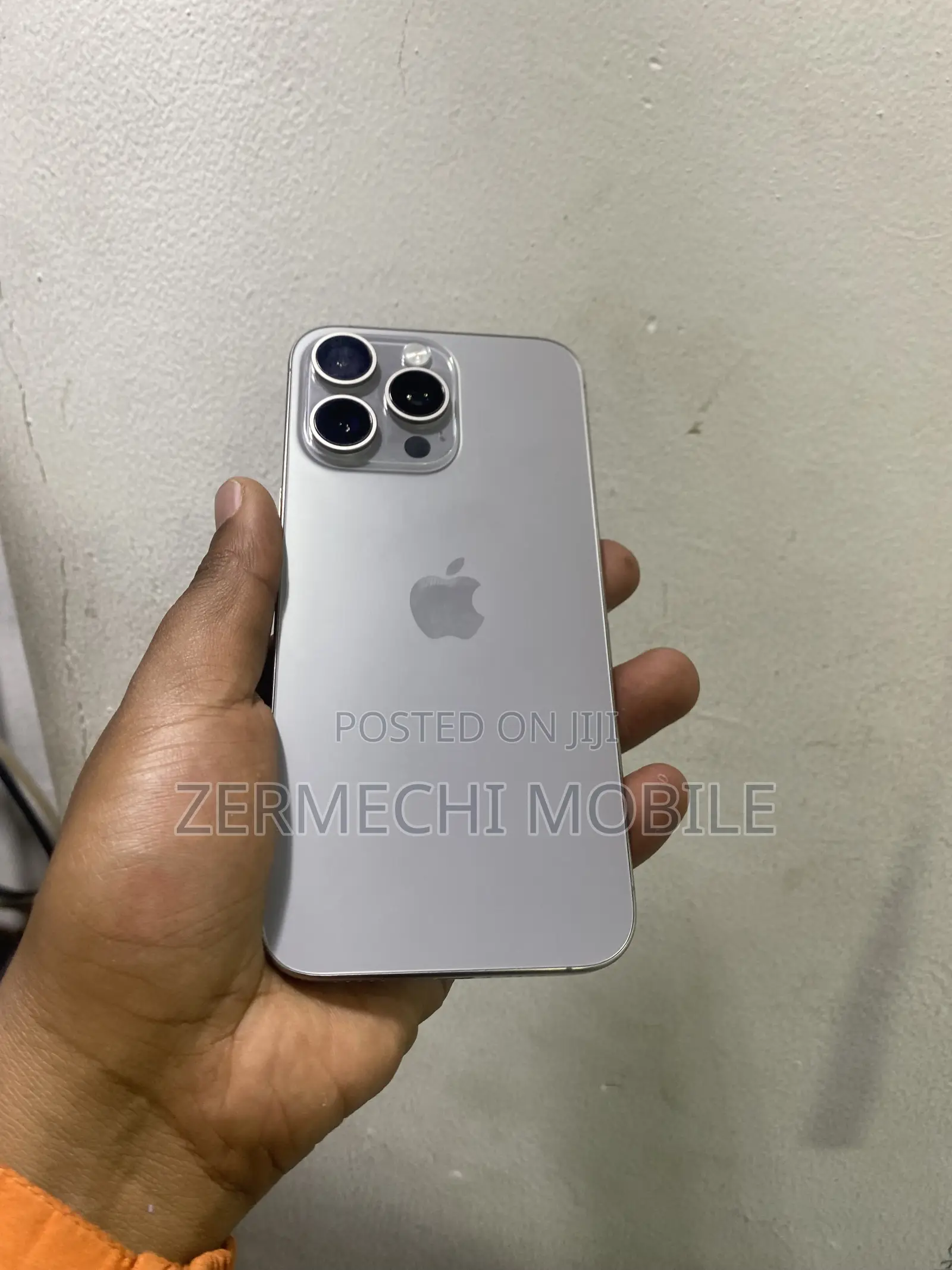 Apple iPhone 15 Pro Max 256 GB Silver