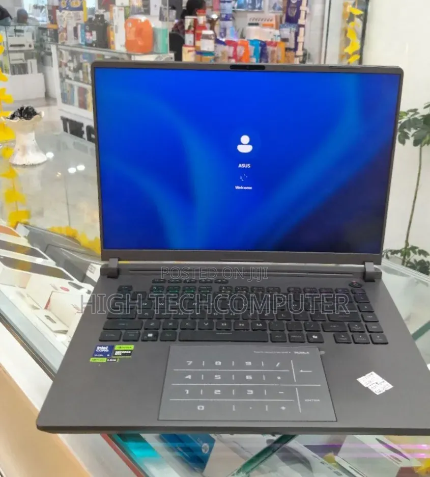 New Laptop Asus ROG Strix G16 G614 32GB Intel Core Ultra 9 SSD 1T
