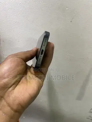 Apple iPhone 15 Pro 128 GB Black