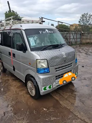 Suzuki Every 2012 Silver