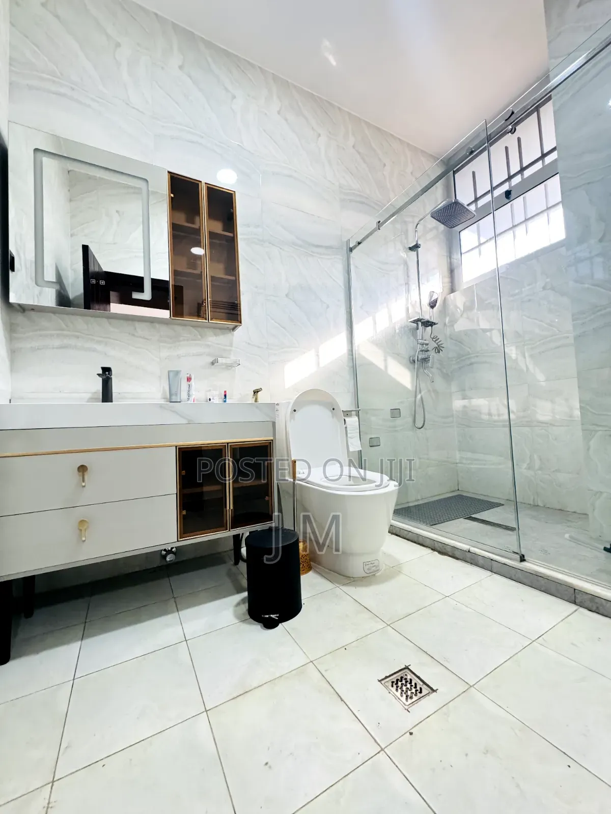 Furnished 3bdrm Apartment in Kirkos for rent