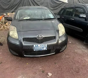 Toyota Yaris 2010 Black
