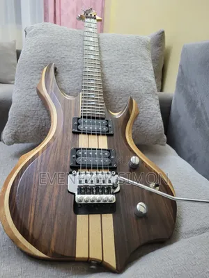Electric Guitar