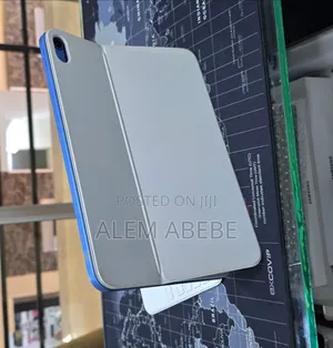 New Apple iPad 10.2 (2021) 64 GB