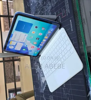 New Apple iPad 10.2 (2021) 64 GB