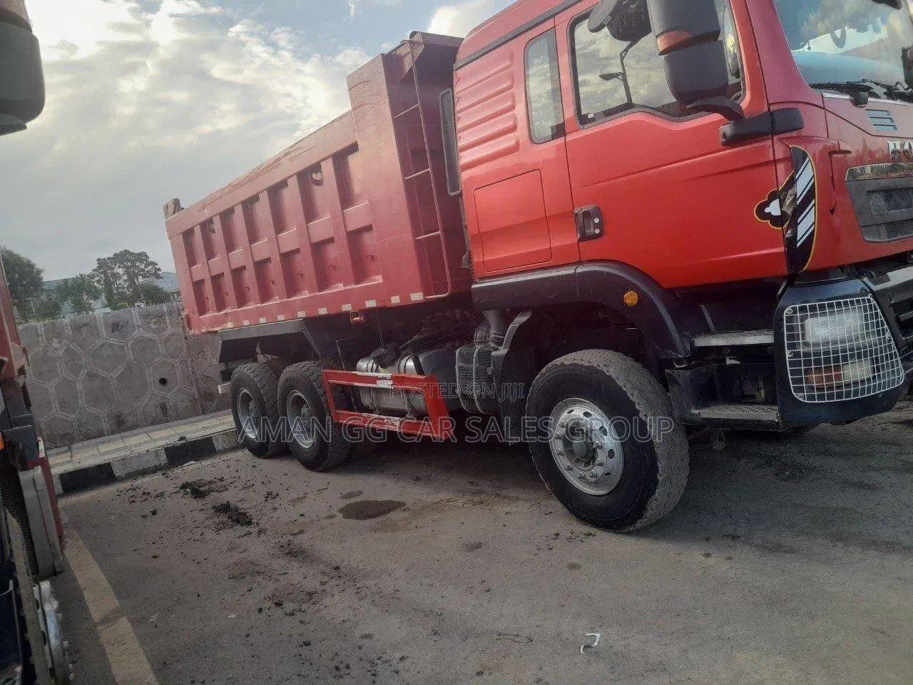Dumptruck.