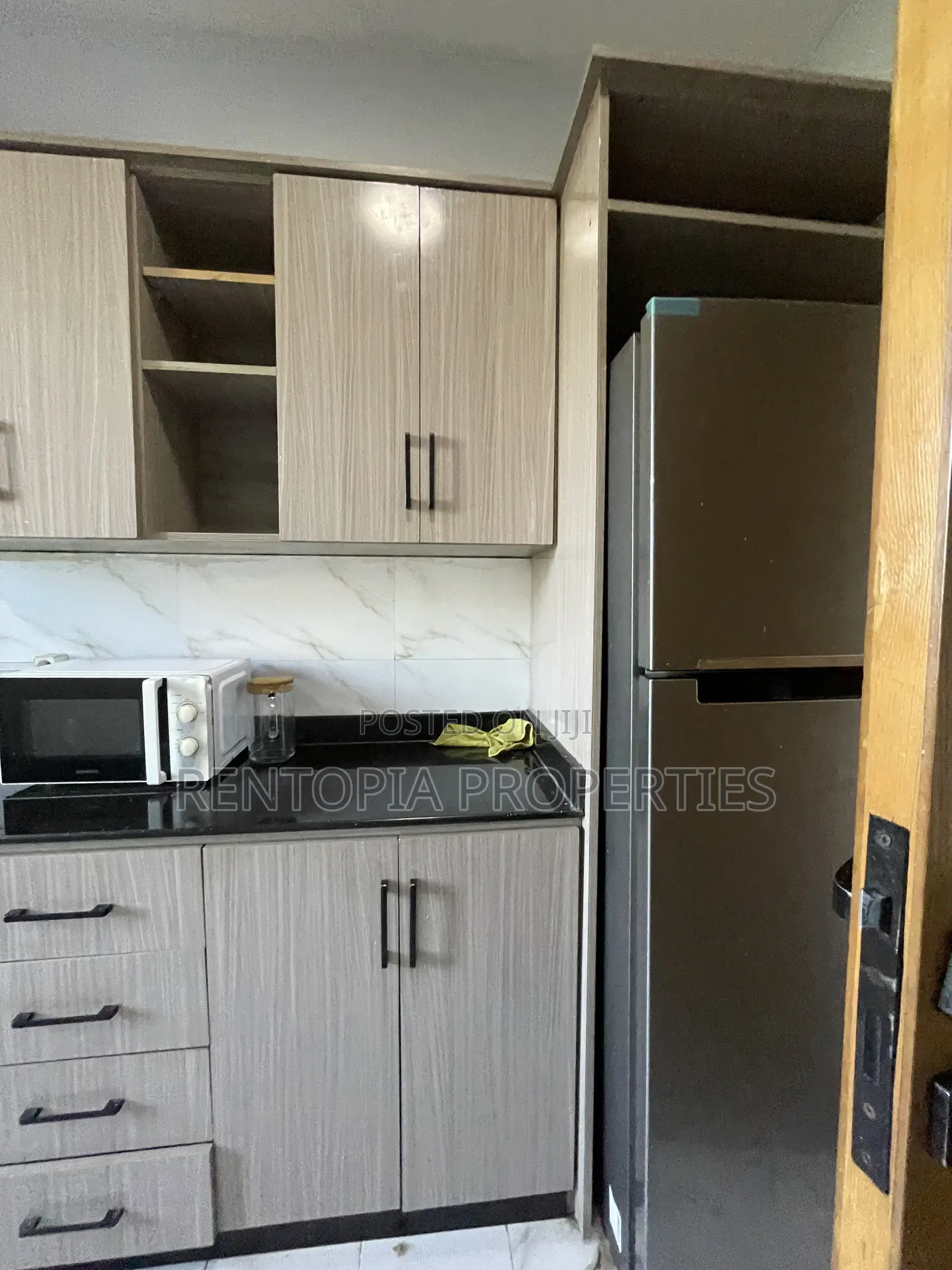 Furnished 2bdrm House in Yeka for rent