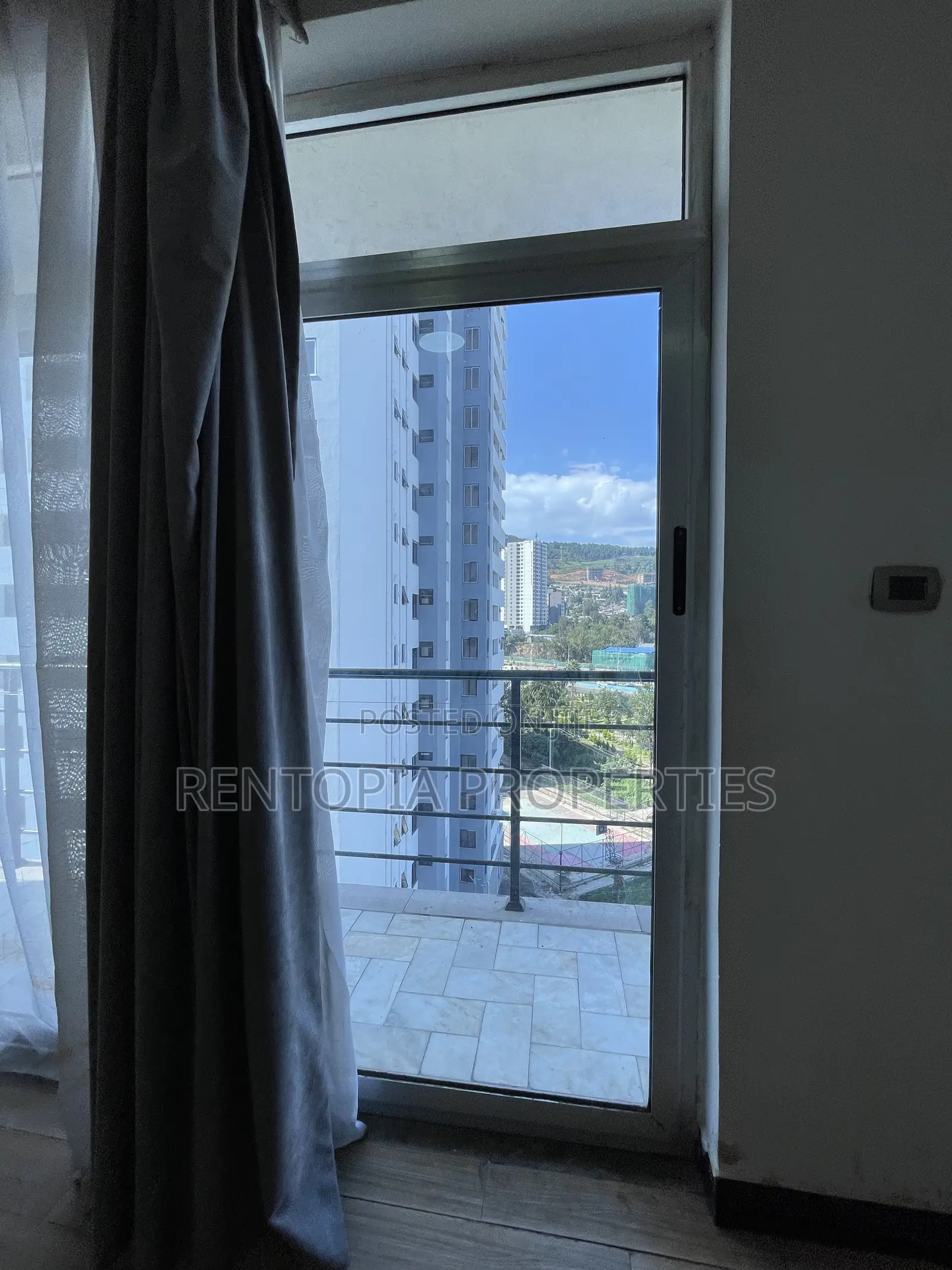 Furnished 2bdrm Apartment in Yeka for rent