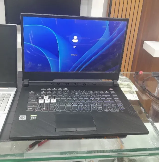 New Laptop Asus 16GB Intel Core i7 SSD 512GB