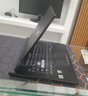 New Laptop Asus 16GB Intel Core i7 SSD 512GB