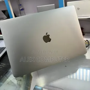 New Laptop Apple MacBook Air 2020 M1 8GB Apple M1 SSD 256GB