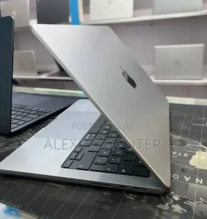 New Laptop Apple MacBook Pro 2021 M1 16GB Apple M1 Pro SSD 512GB