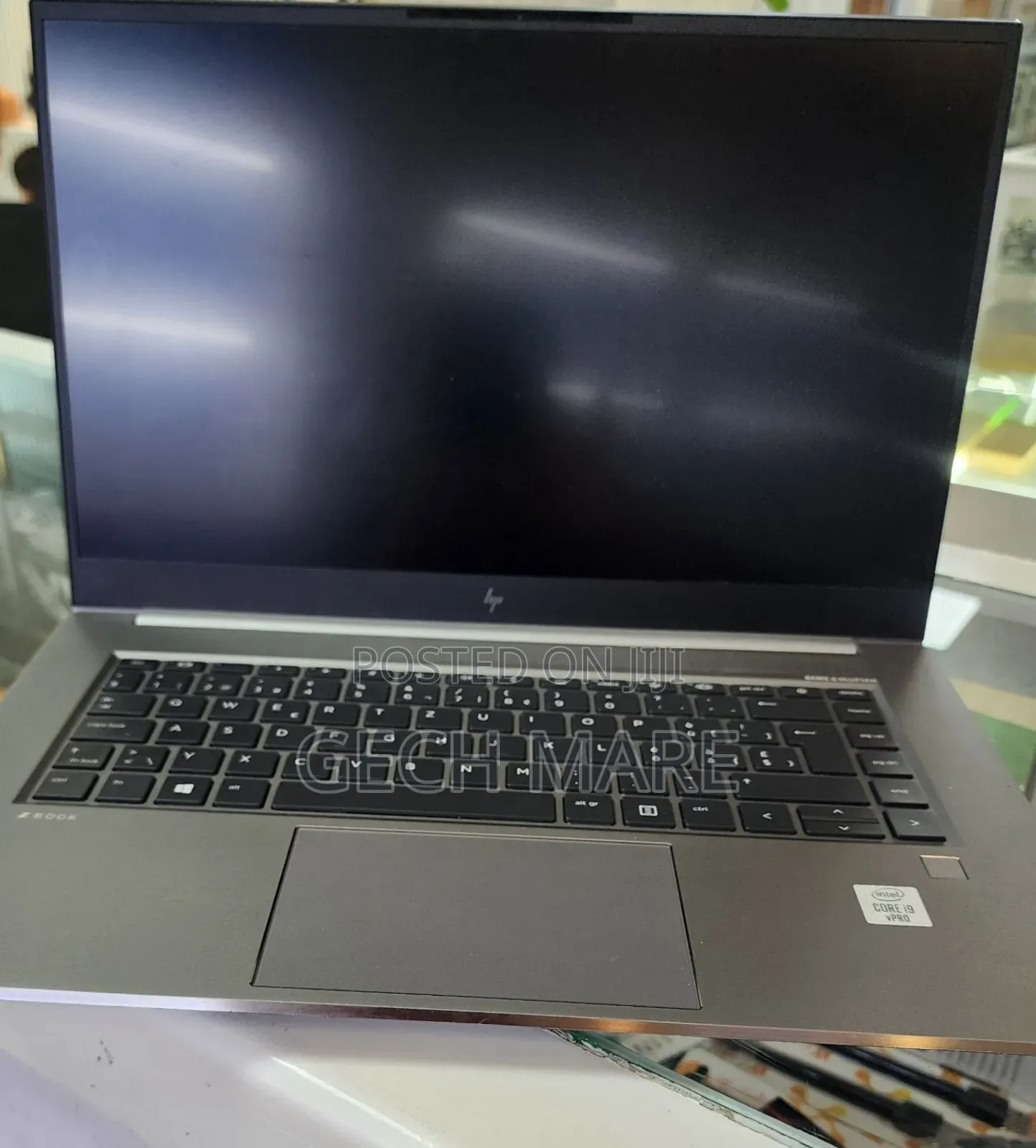 New Laptop HP ZBook 14 32GB Intel Core i9 SSD 512GB